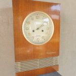 Sieninis laikrodis „Янтарь“