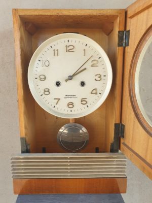 Sieninis laikrodis „Янтарь“ - Image 3