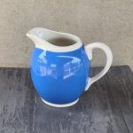 Pieno/grietinėlės indas