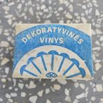 Dekoratyvinės vinys dėžutėje