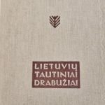 Mikalina Glemžaitė. Lietuvių tautiniai drabužiai