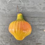 Senas eglutės žaisliukas "Svogūnas"