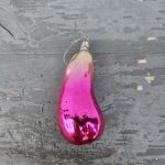 Senas eglutės žaisliukas "Baklažanas"