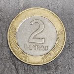2 litai