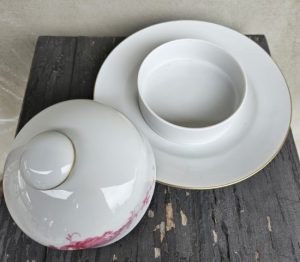 Porcelianinė Henneberg sviestinė (GDR) - Image 3