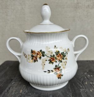 Porcelianinė cukrinė