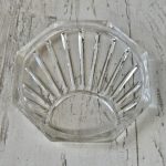 Stiklinis padėkliukas