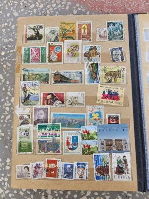 Albumas su pašto ženklais ir degtukų dėžučių etiketėmis - Image 23