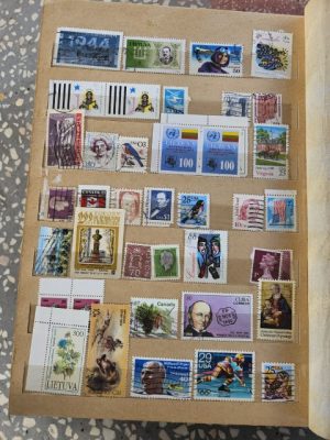 Albumas su pašto ženklais ir degtukų dėžučių etiketėmis - Image 25