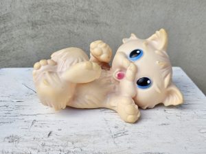 Senas guminis žaislas - Image 6