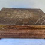 Medinė papuošalų dėžutė