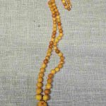 Gintariniai karoliai